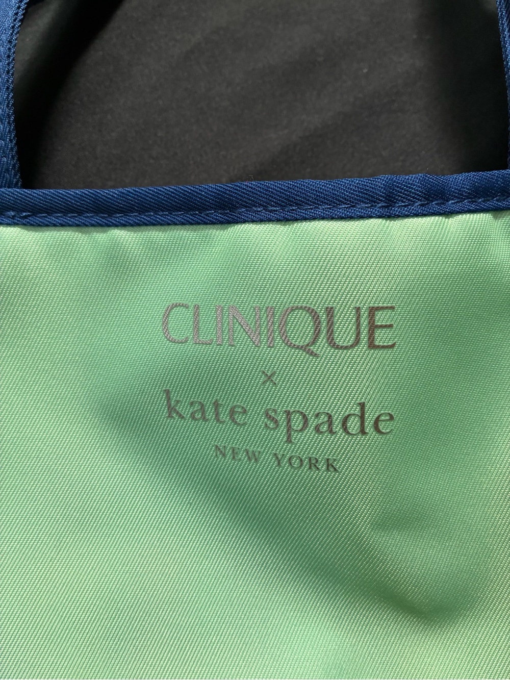 Clinique / Kate Spade Mint Green Tote with Blue Handles and Cosmetic Motif - Picture 4 of 5